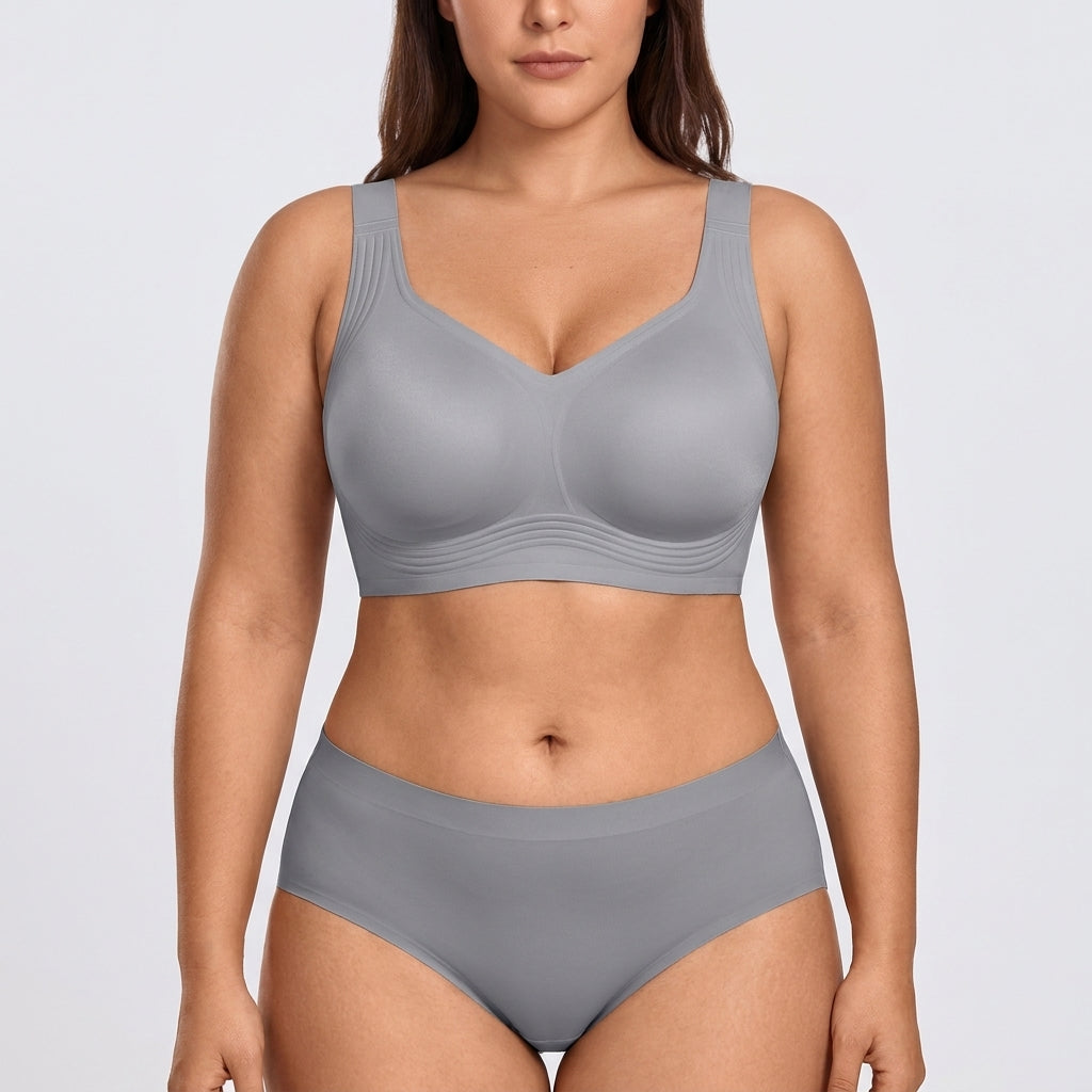 Seamless Jelly-Band Brief - Grey on model, front #Color_Grey