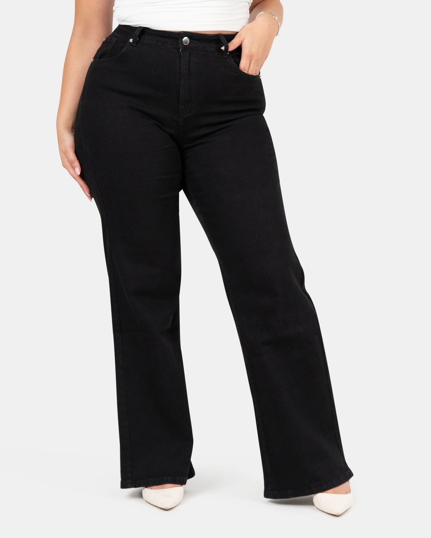 Curve-Hugging Relax – High-Waist – Zwart