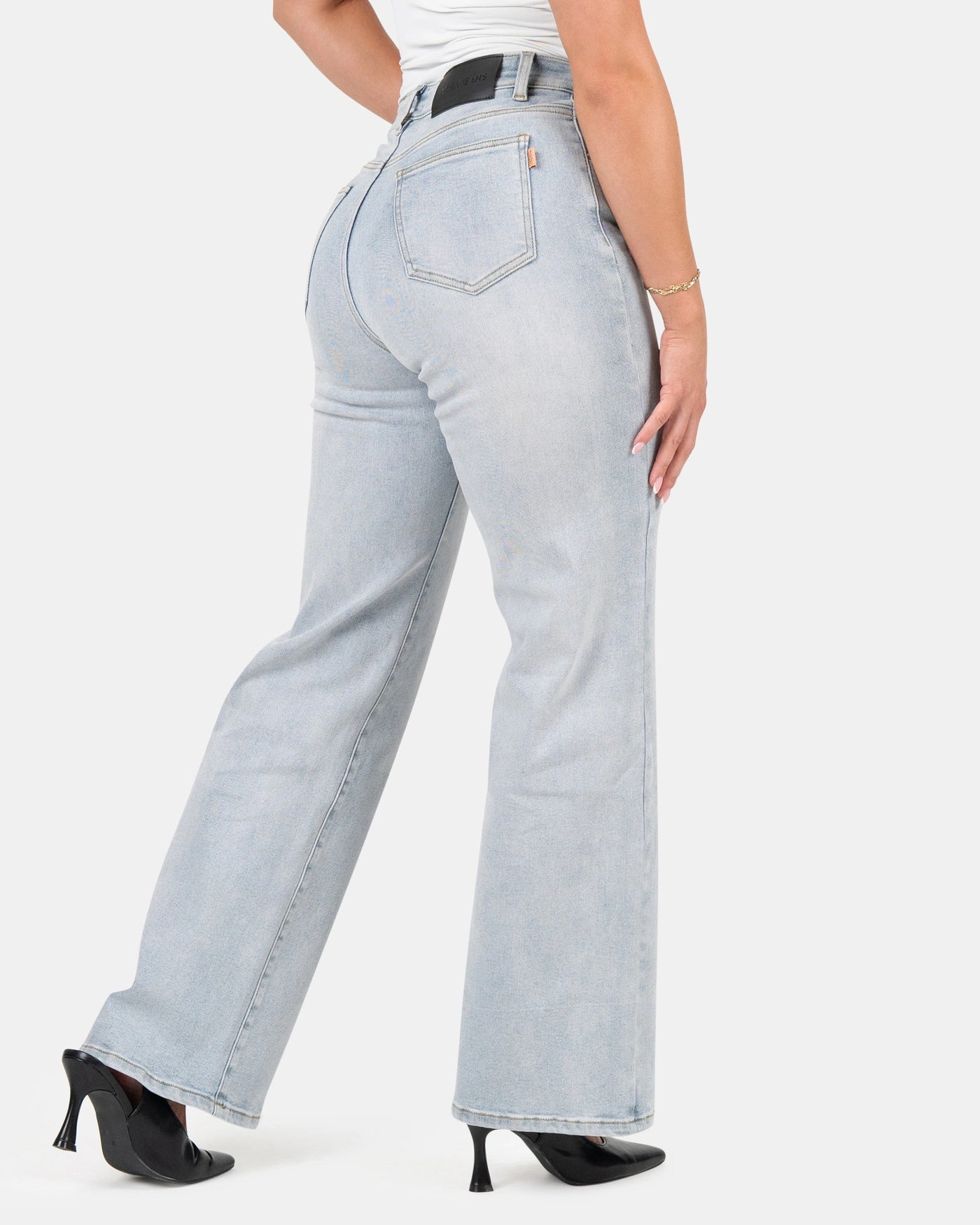 Curve-Hugging Relax – High-Waist – Cloud Blue