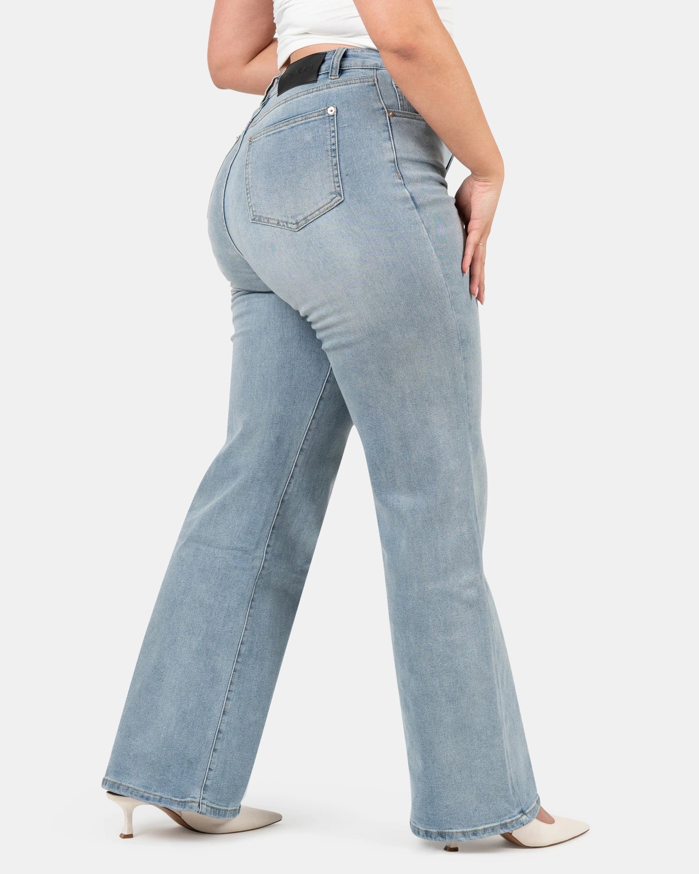 Curve-Hugging Relax – High-Waist – Sky Blue