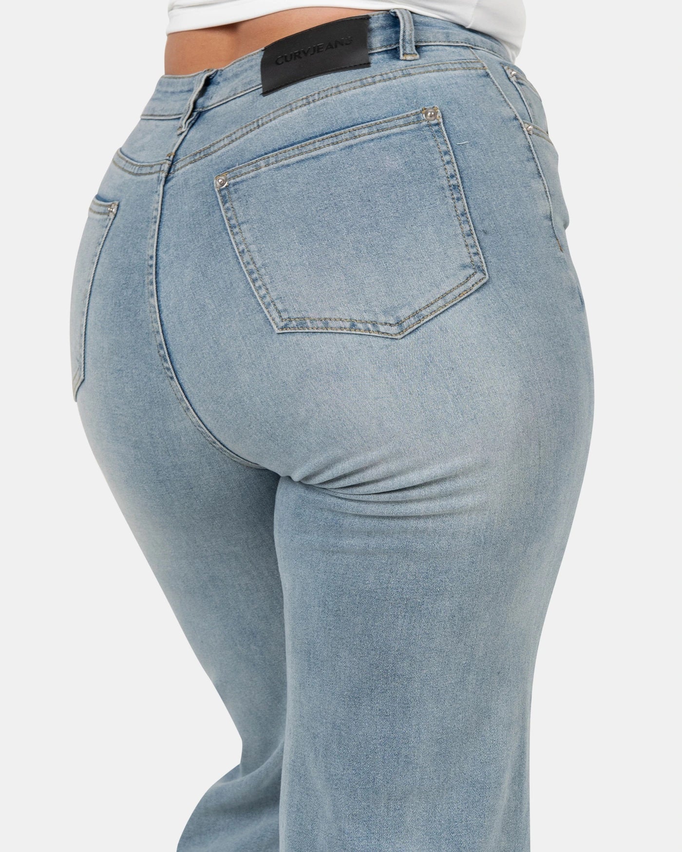 Curve-Hugging Relax – High-Waist – Sky Blue