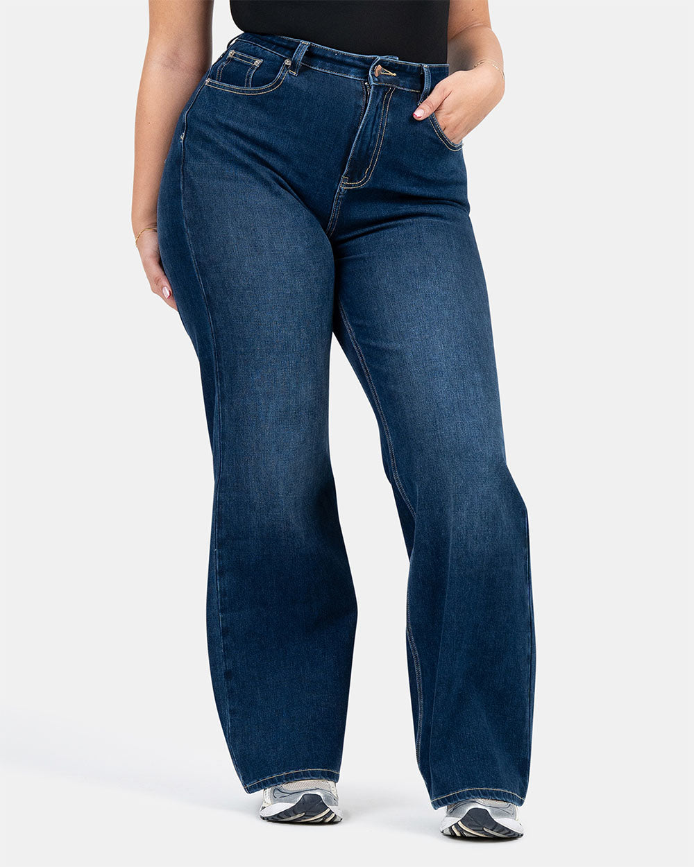 Curve-Hugging Relax – High-Waist – Indigo