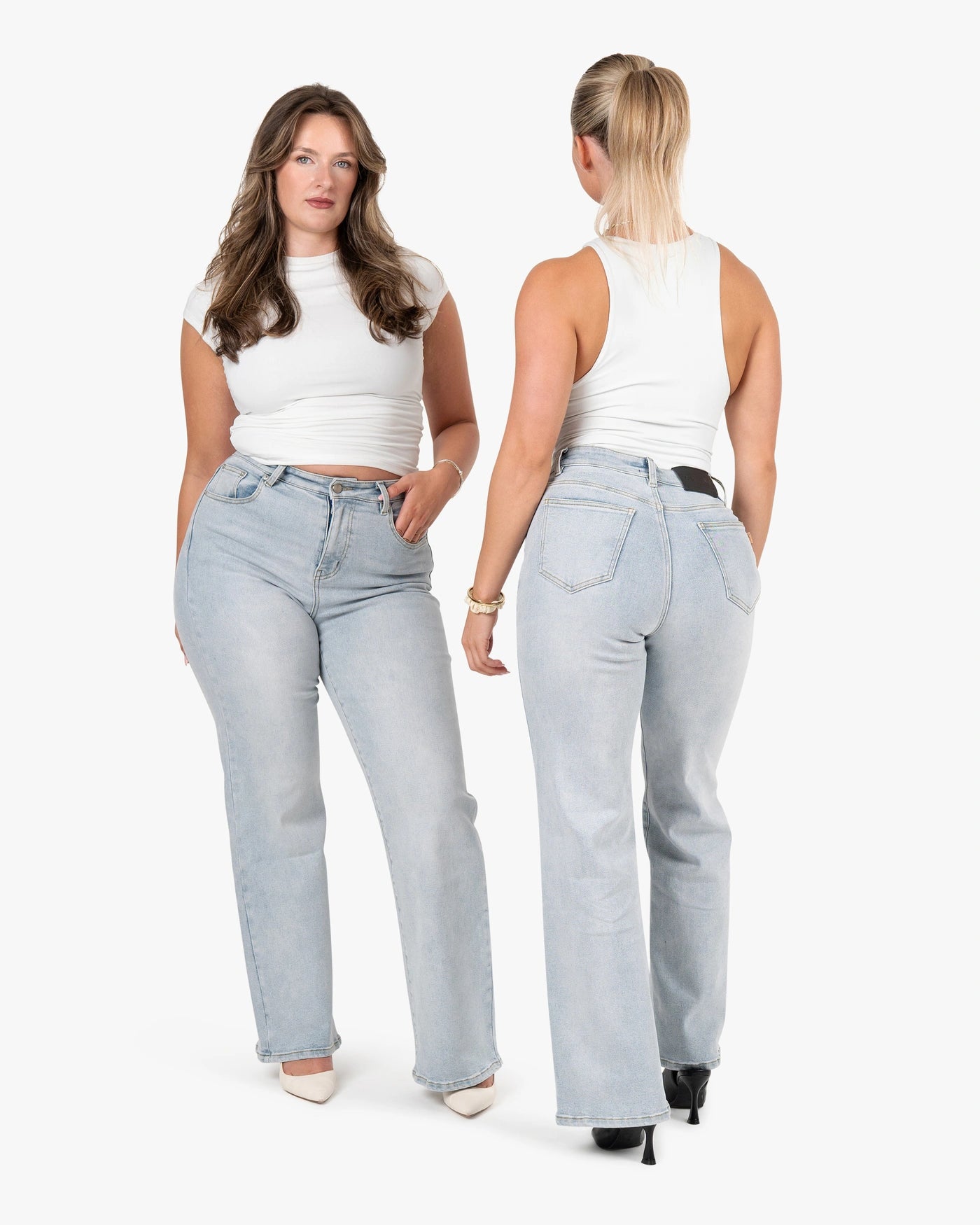 Curve-Hugging Relax – High-Waist – Cloud Blue