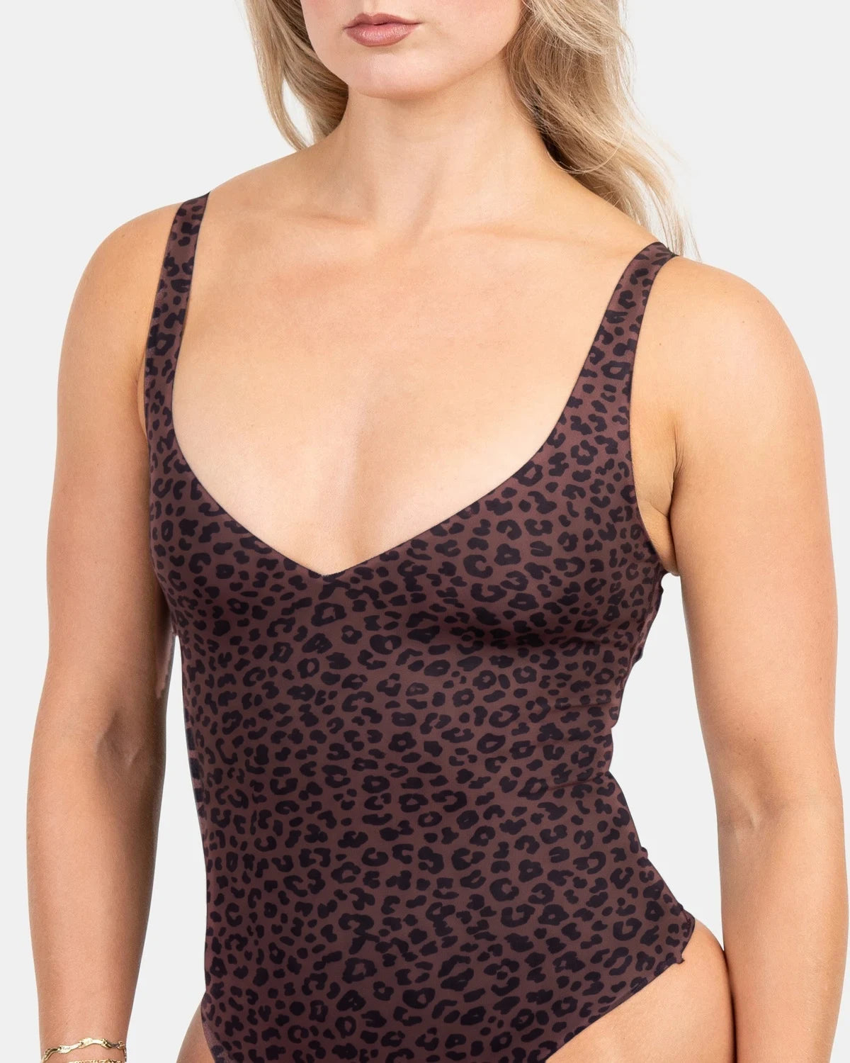 Seamless Sculpt Bodysuit in Leopard Brown, close-up #color_leopard brown