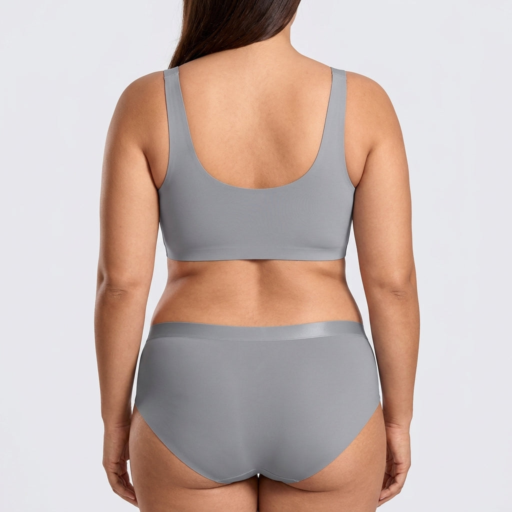 Seamless Jelly-Band Brief - Grey on model, back #Color_Grey