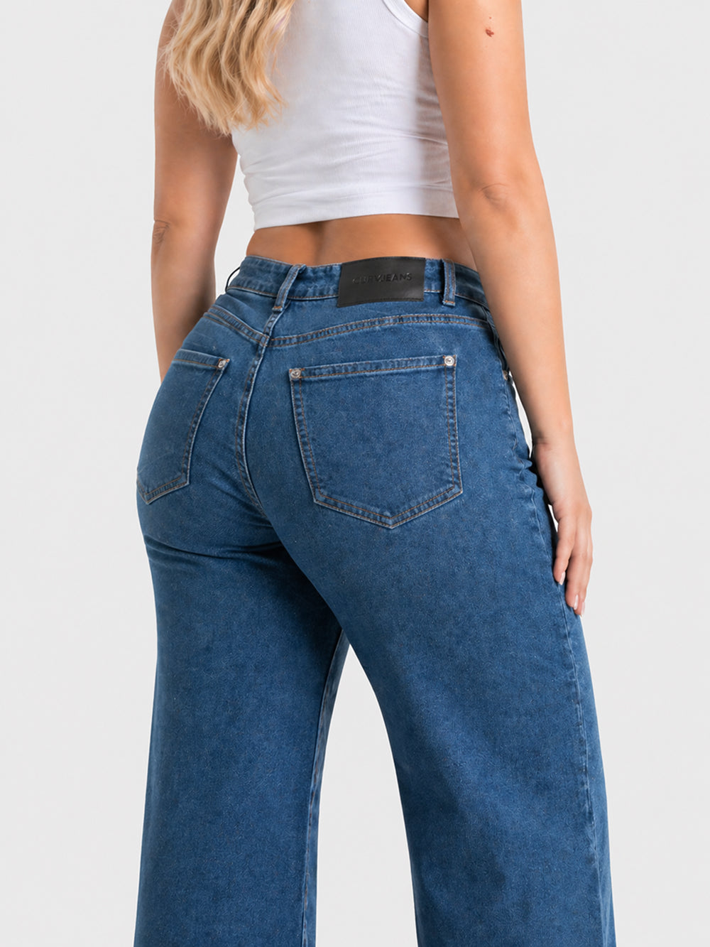 Wide Leg – Mid Rise – Mid Blue