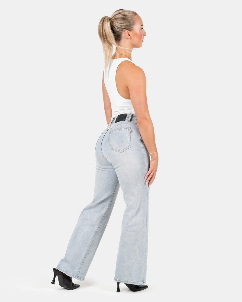 S | 167cm | 68cm waist