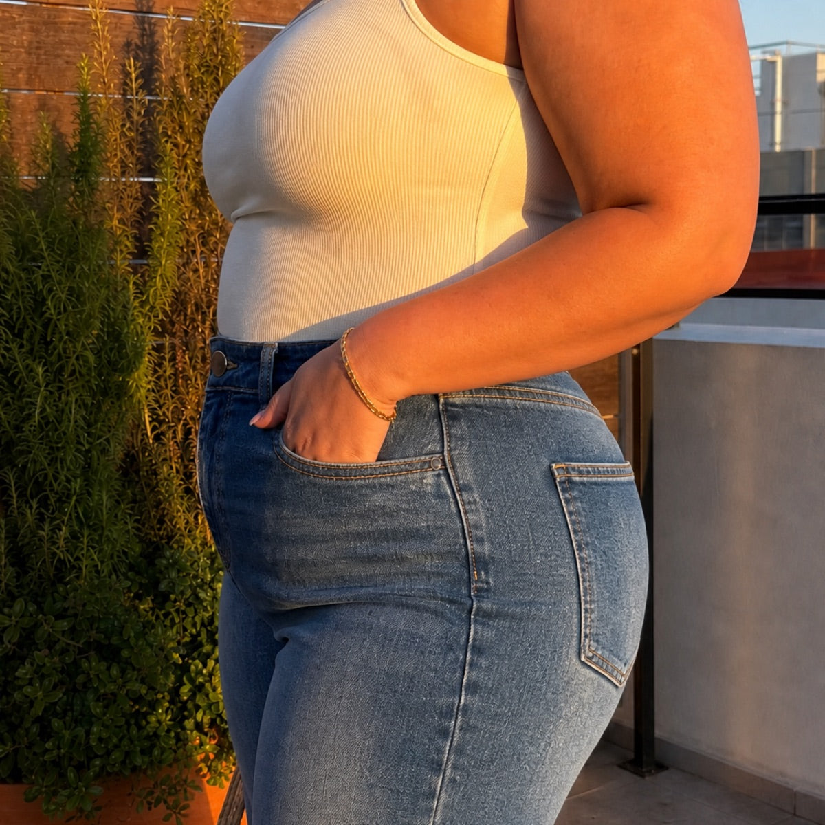 Smooths Your Tummy